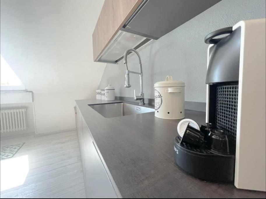 Mansarda Vista Mare A Zinola Apartment ซาโวนา ภายนอก รูปภาพ